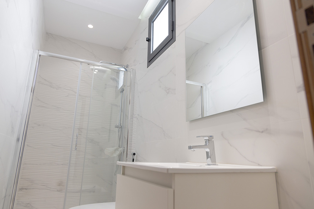 https://moussarealestate.com/wp-content/uploads/2024/01/5-1.jpg